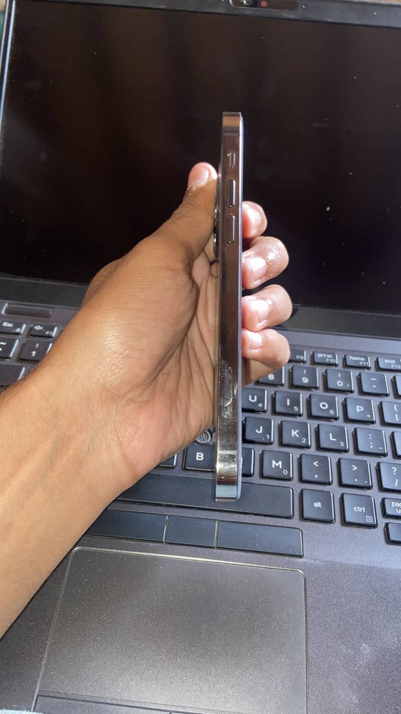 Apple iPhone 12 Pro 2