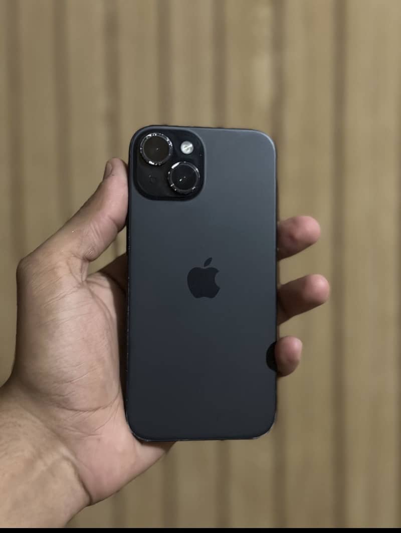 Apple iPhone 15 jv 1