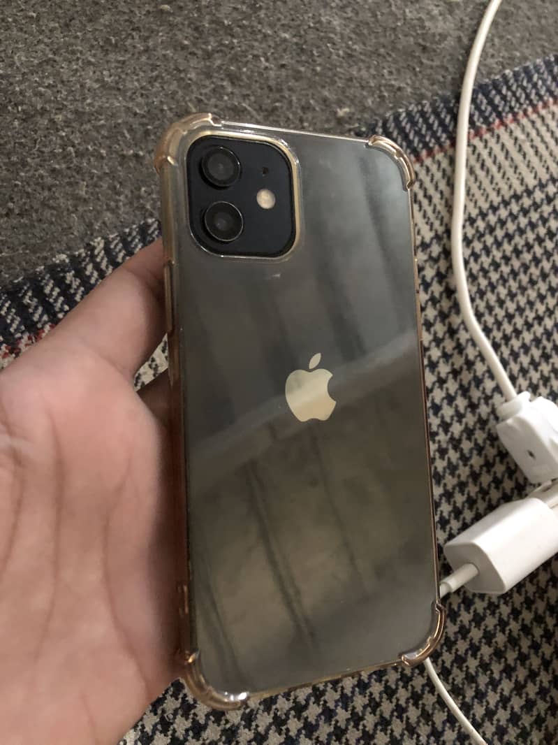 Apple iPhone 12 2