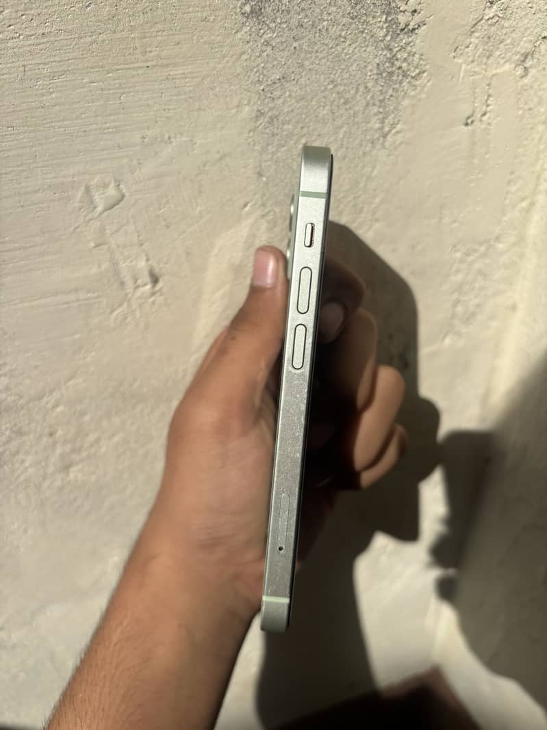Apple iPhone 12 mini 3