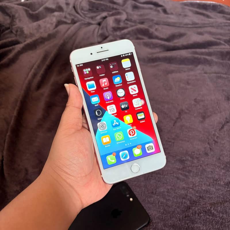 Apple iPhone 7 Plus 1