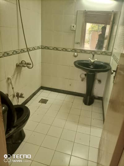 G11 40*80 ground portion for rent Park face