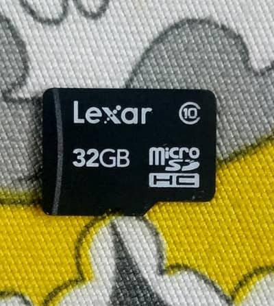 32 Gb Lexar Memory Card + Card Reader for Sale