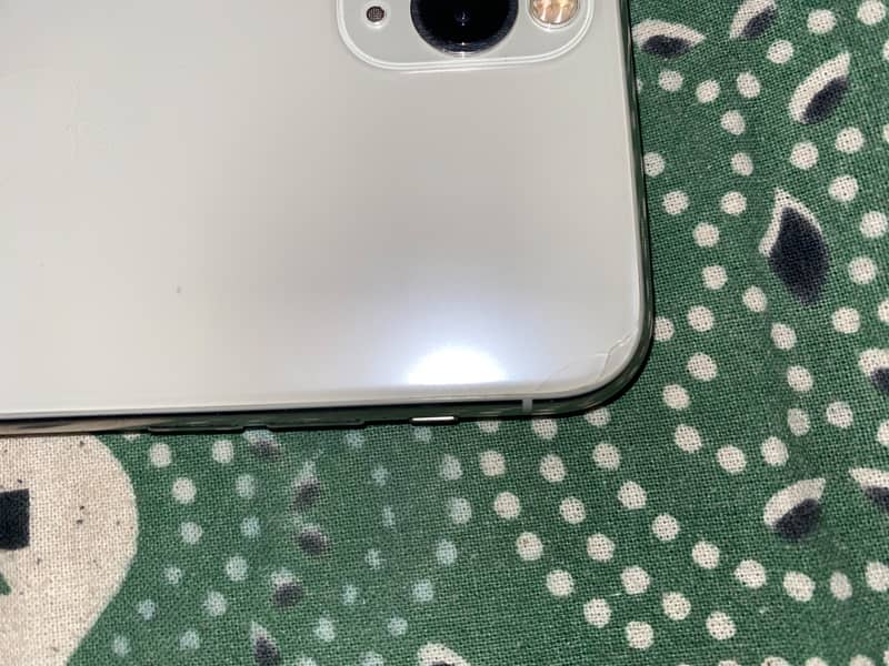 Apple iPhone 11 Pro 5