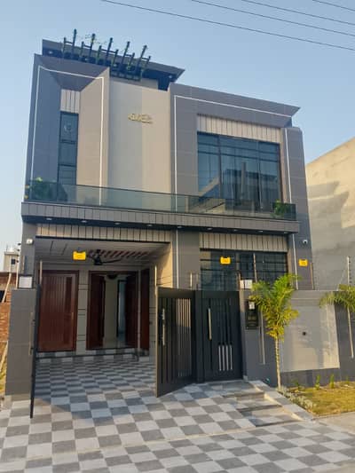 ULTRA MODERN BRAND NEW 5 MARLA HOUSE FOR SALE IN CENTRAL PARK HOUSING SCHEME