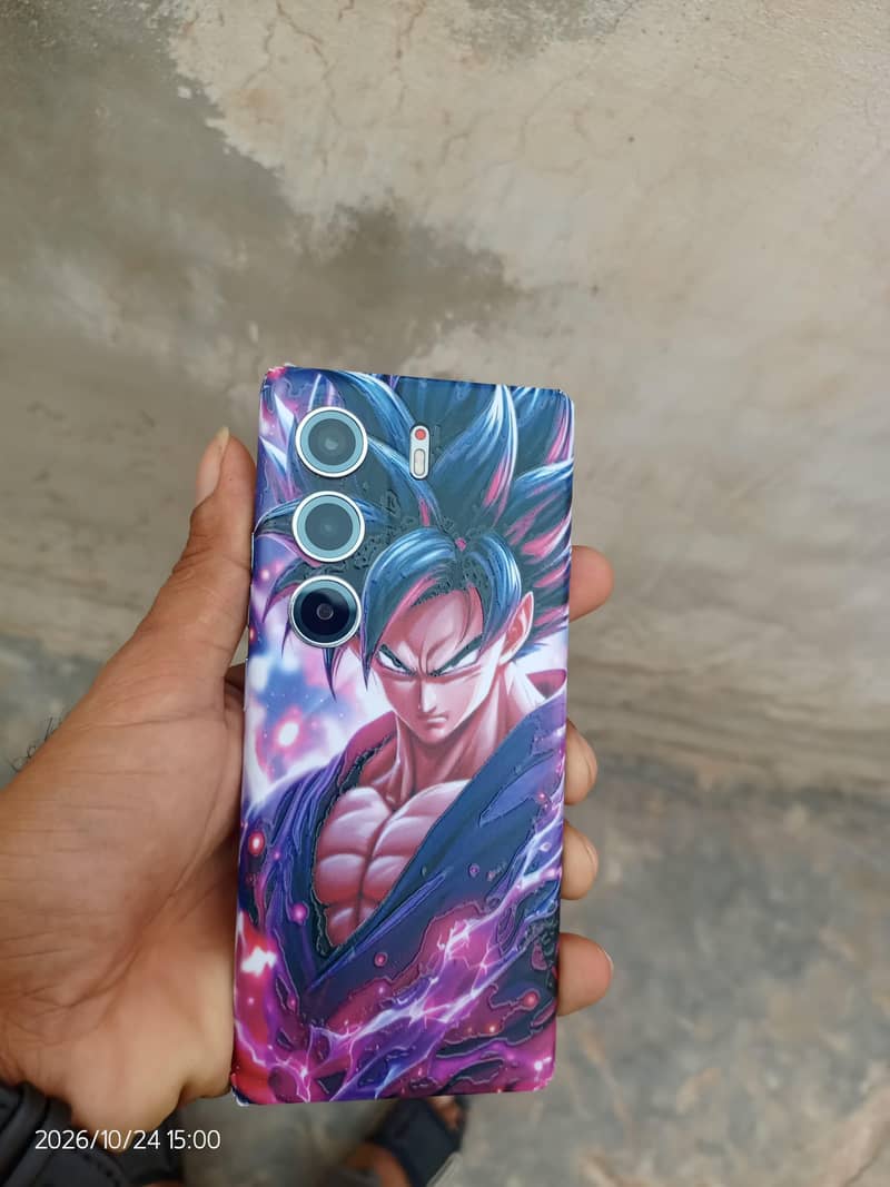 Tecno CAMON 40 Pro 0