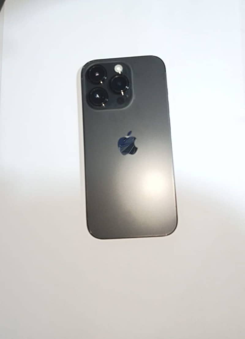 Apple iPhone 14 Pro 0