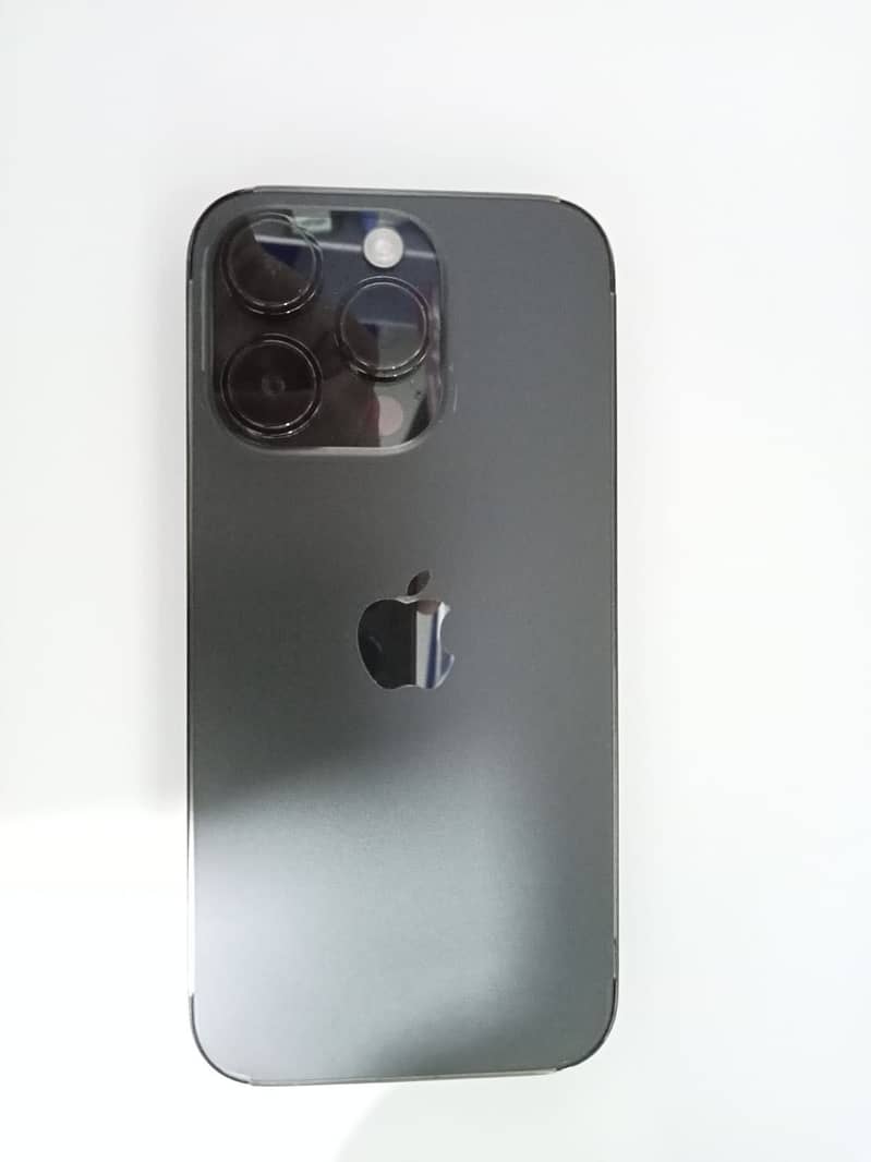 Apple iPhone 14 Pro 3