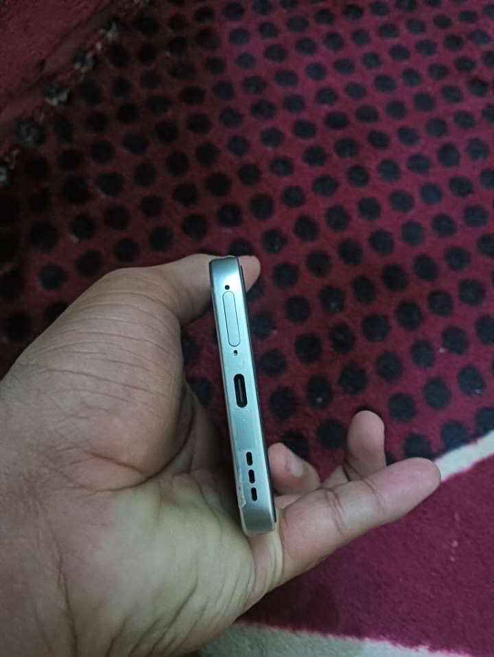 OPPO A6s Pro 5