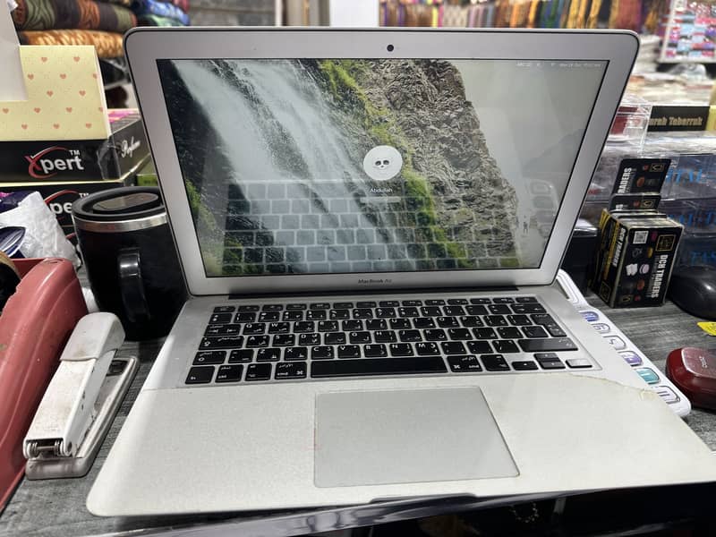 MacBook Air 2017 0
