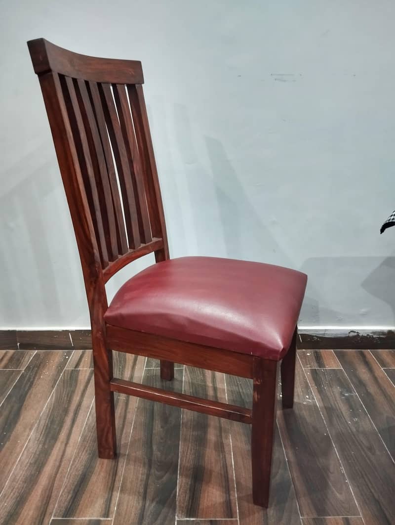 Dining table with 6 chairs 4