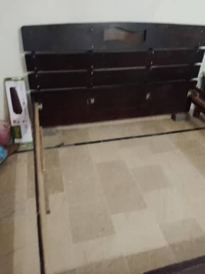 1 x king size bed for sale without mattress