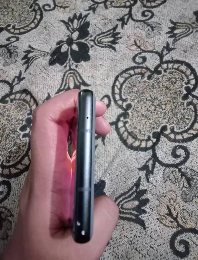 Google Pixel 6a 1