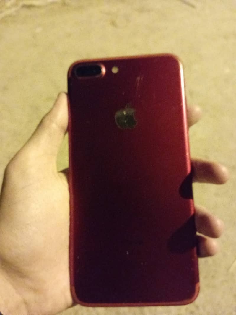 Apple iPhone 7 Plus 4