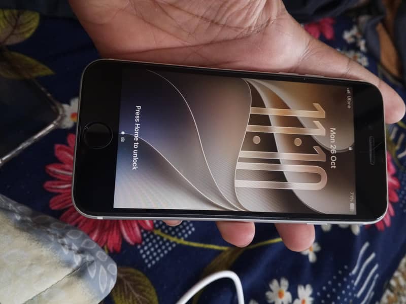 Apple iPhone SE 1