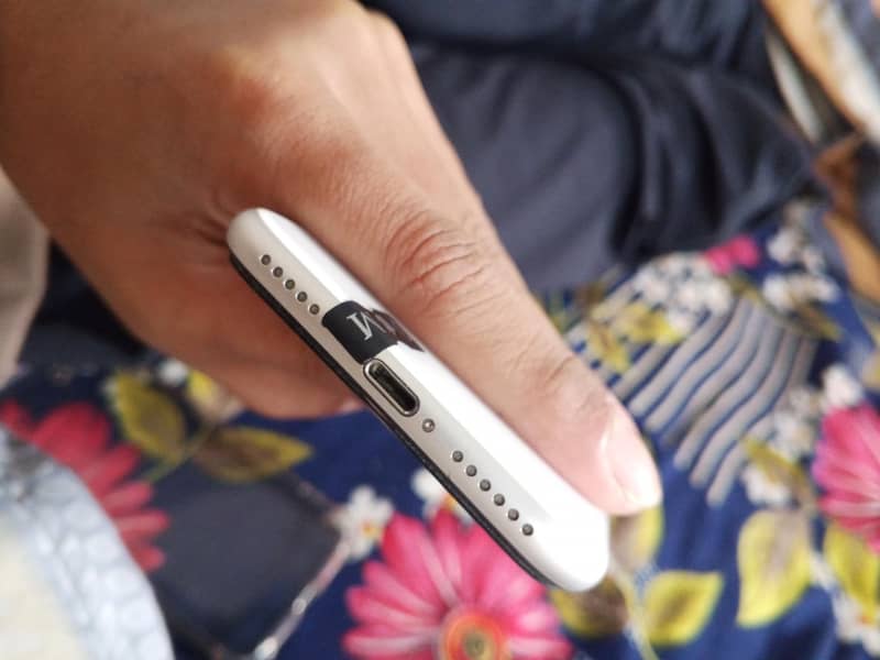 Apple iPhone SE 2