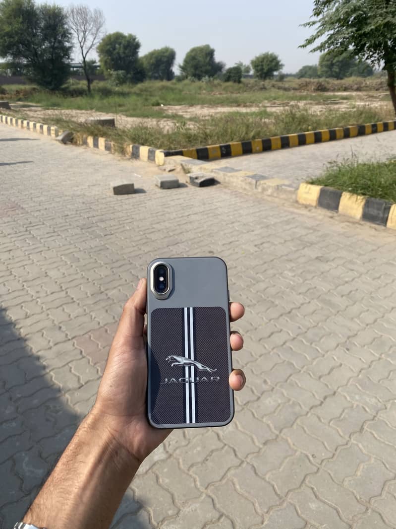 Apple iPhone X 0