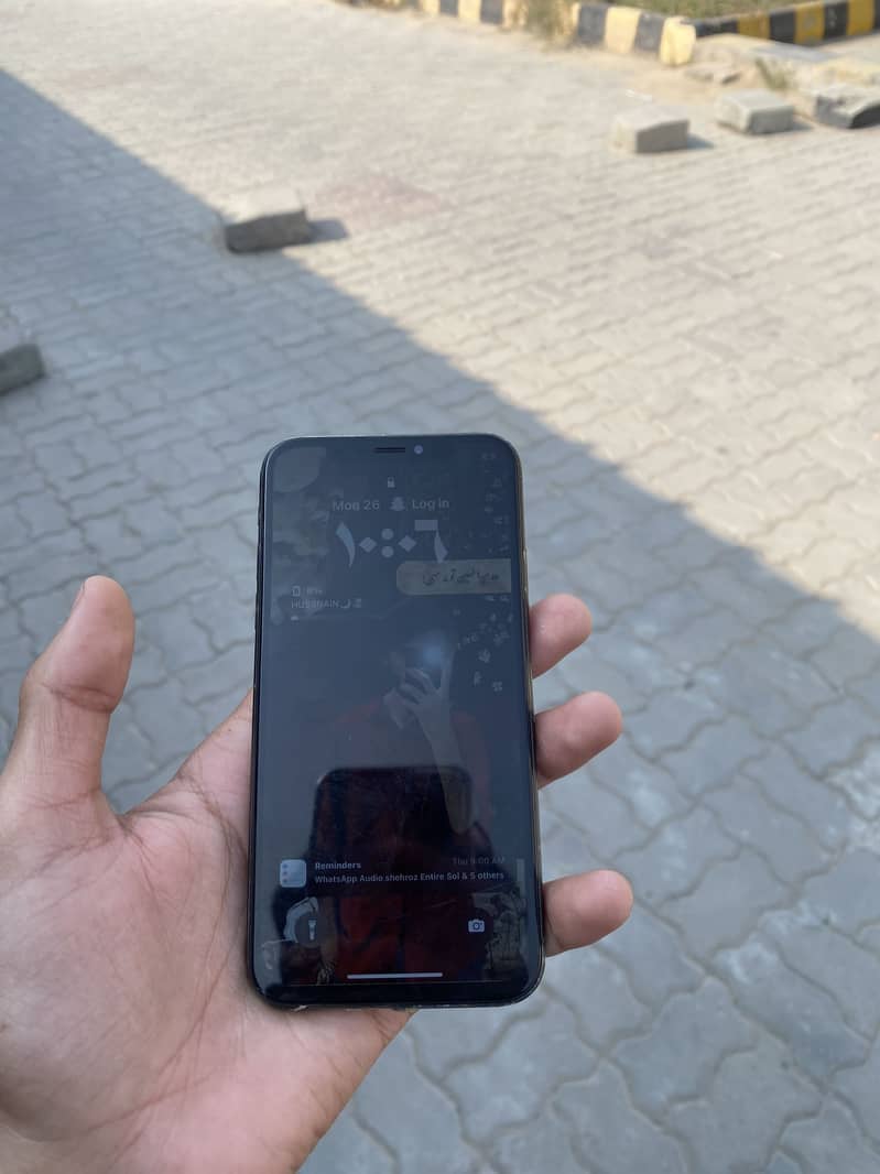 Apple iPhone X 1