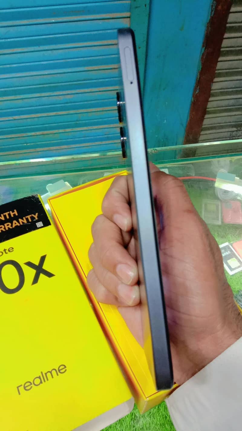 Realme 60x 3