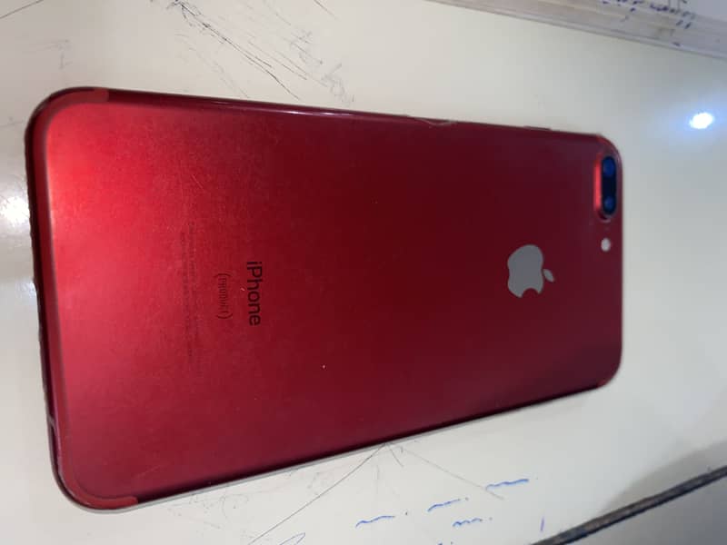 Apple iPhone 7 Plus 1