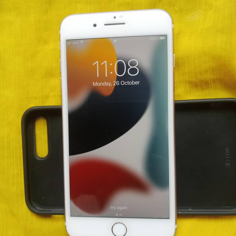 Apple iPhone 7 Plus 2