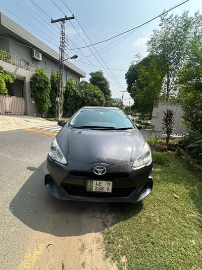 Toyota Aqua G, LED Edition, 2015 Model, 2017 Import And Registered