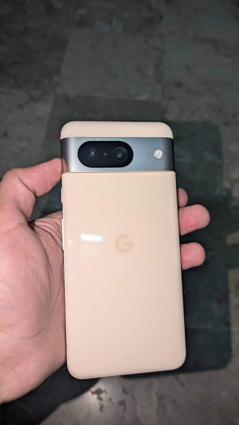 Google Pixel 8 1