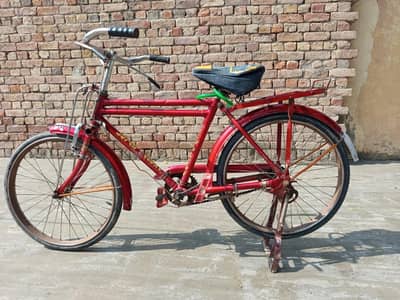 Super Deluxe Falcon Cycle - Full Size - Strong Condition