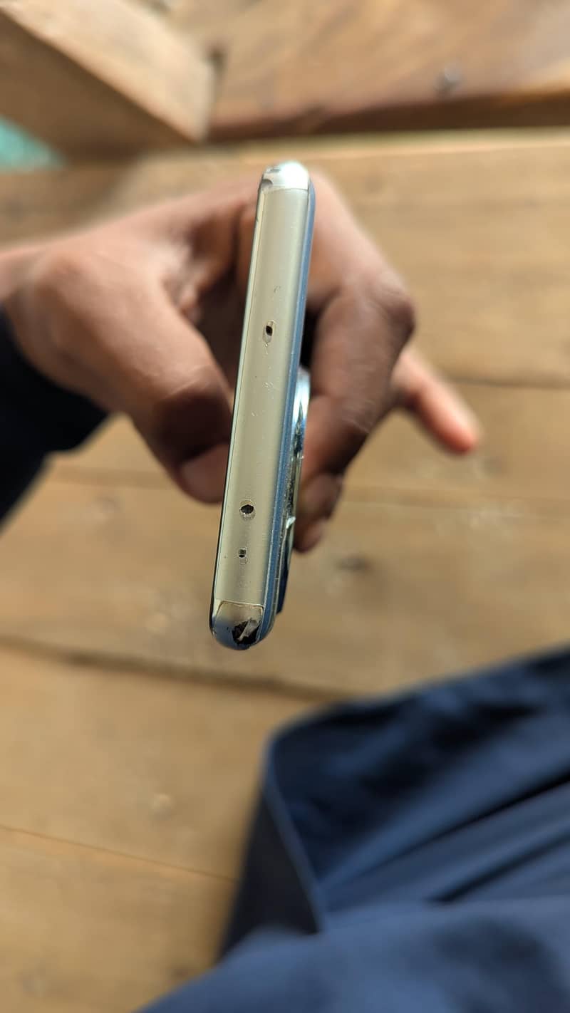 One Plus 11 6