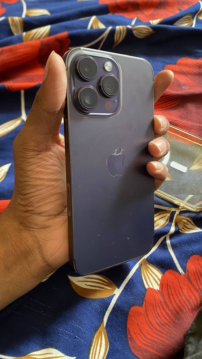 Apple iPhone 14 Pro Max 3