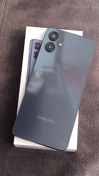 Samsung Mobile A06 6/128
