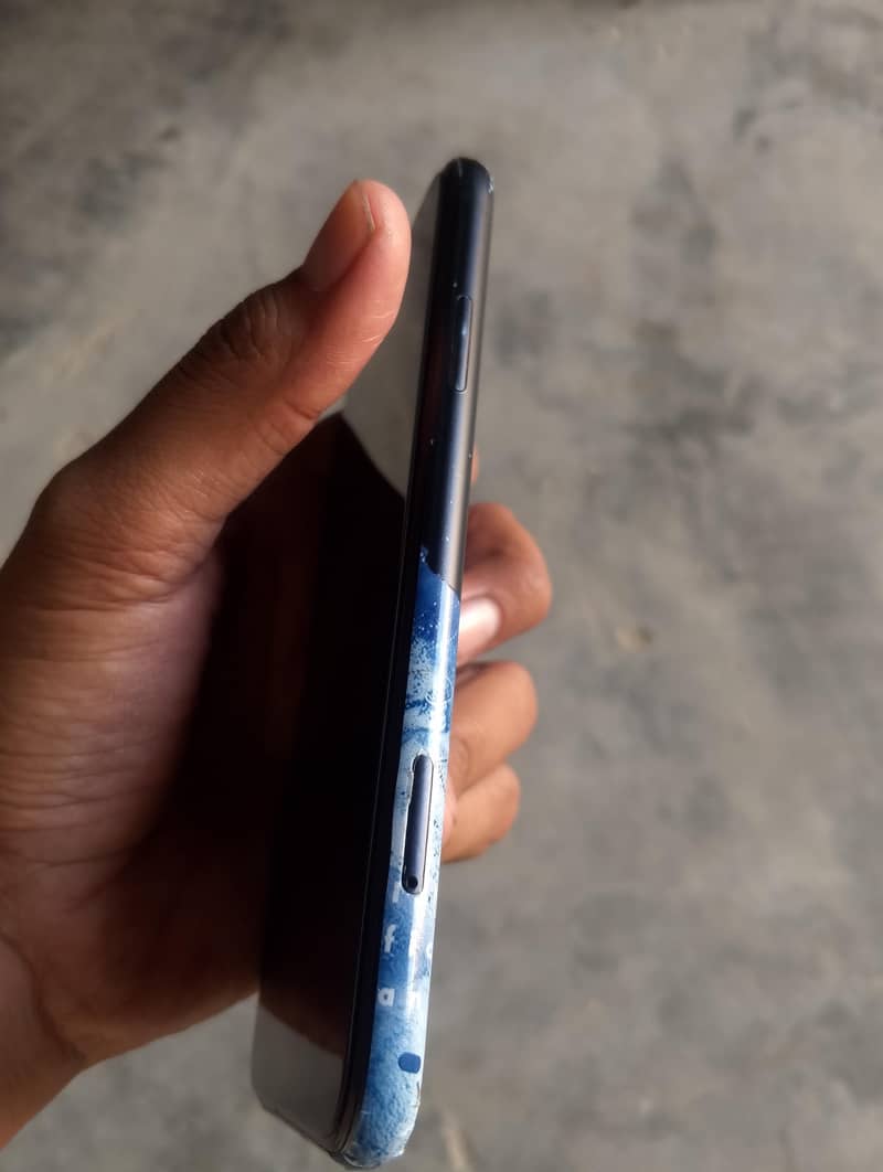 Apple iPhone XR 3