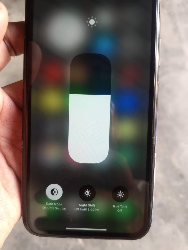 Apple iPhone XR 6