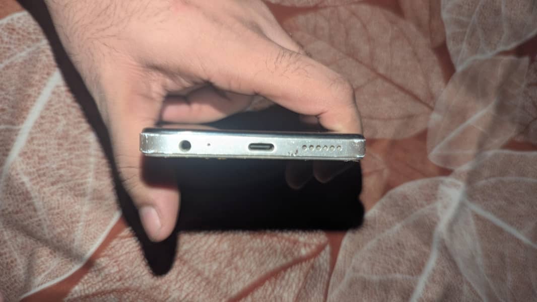 Tecno Spark 10 3