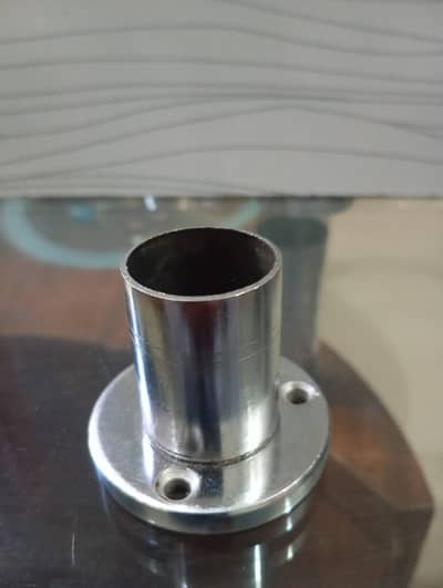 Iron chrome chori bracket