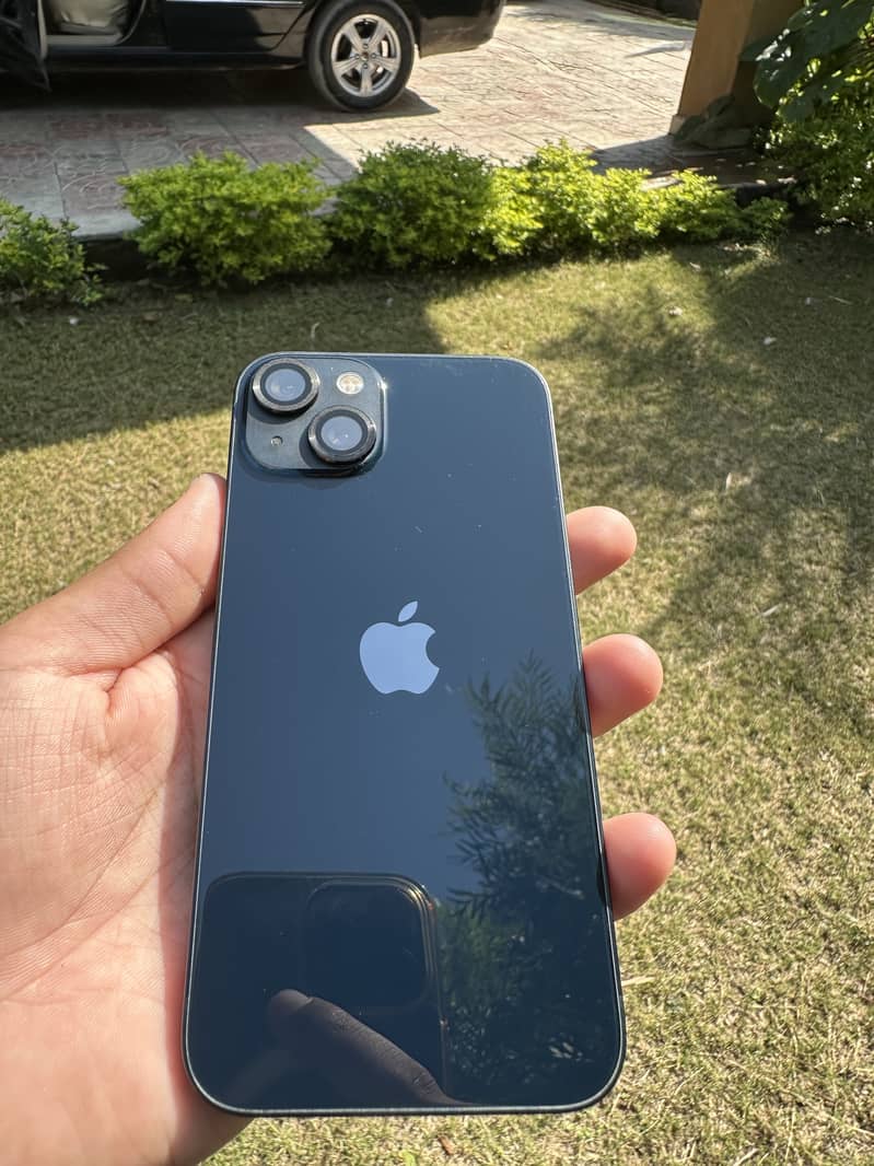 Apple iPhone 13 JV 0