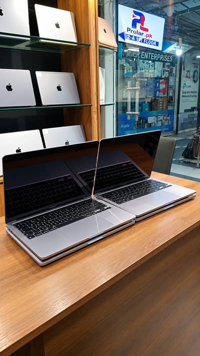 MacBook Pro 2020 M1 Chip | 8GB RAM | 256GB SSD | 13.3 Inch