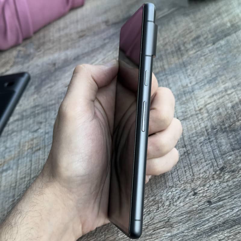Google Pixel 7 3
