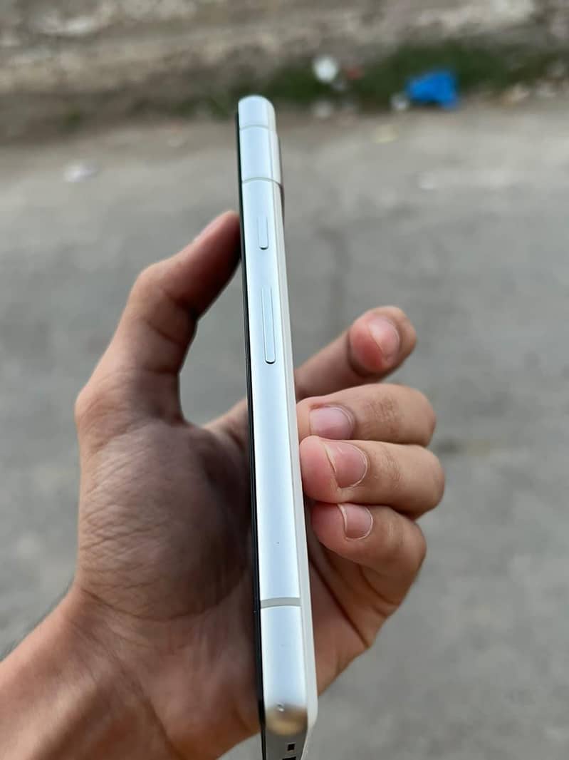 Google Pixel 7a 6