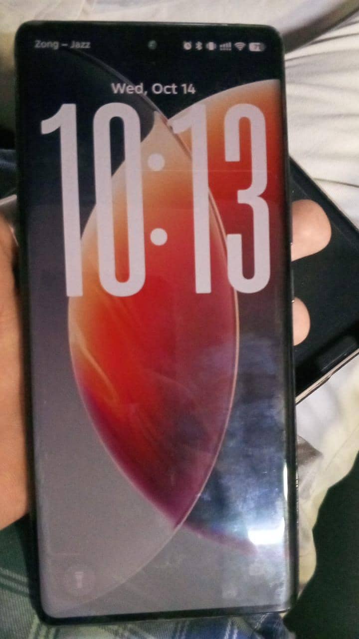 Tecno CAMON 30S 1