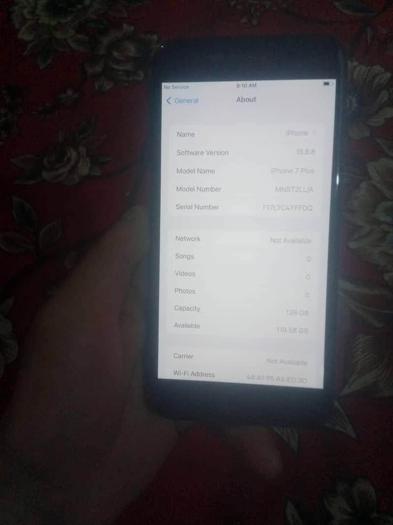 Apple iPhone 7 Plus 6