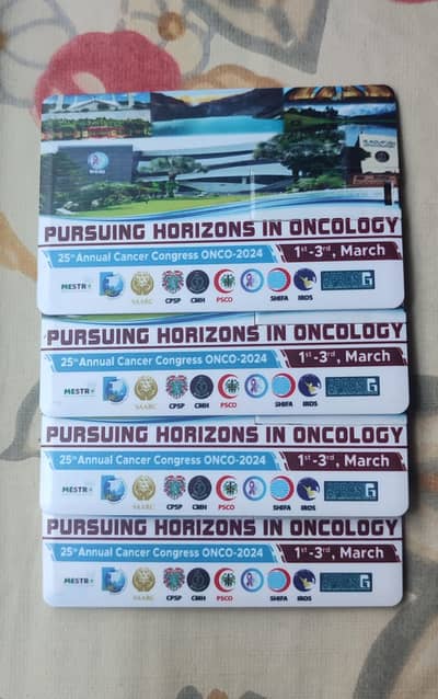 { 4 } Slim Card USB Flash Drives — 32 GB | Compact, Stylish & Reliable
