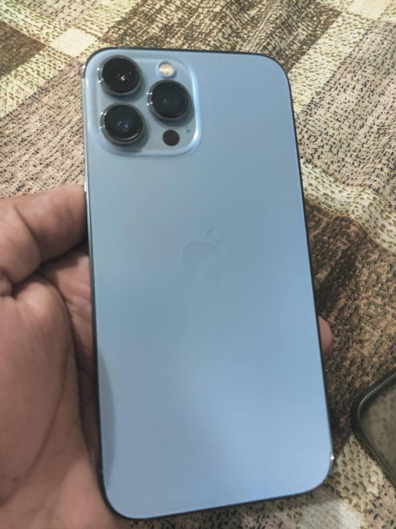Apple iPhone 13 Pro Max 7