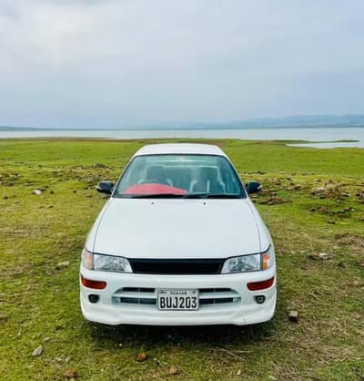 Toyota Corolla XE 2001