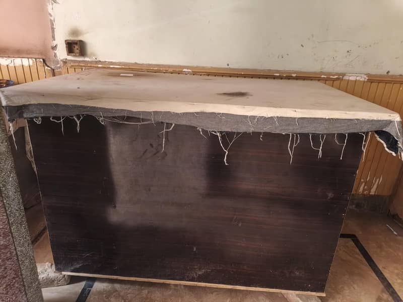 tailor cutting table 0