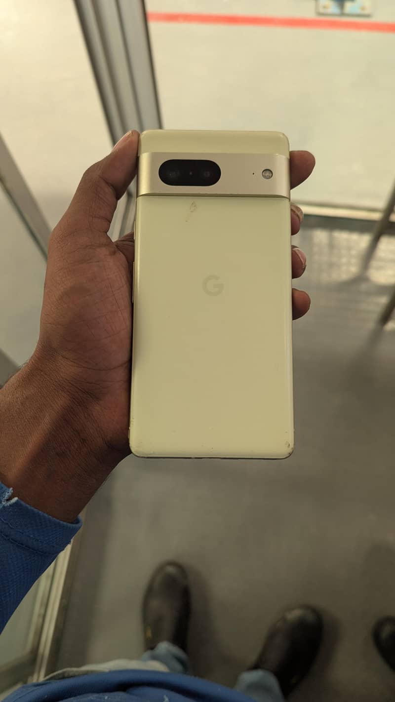 Google pixel 7 2