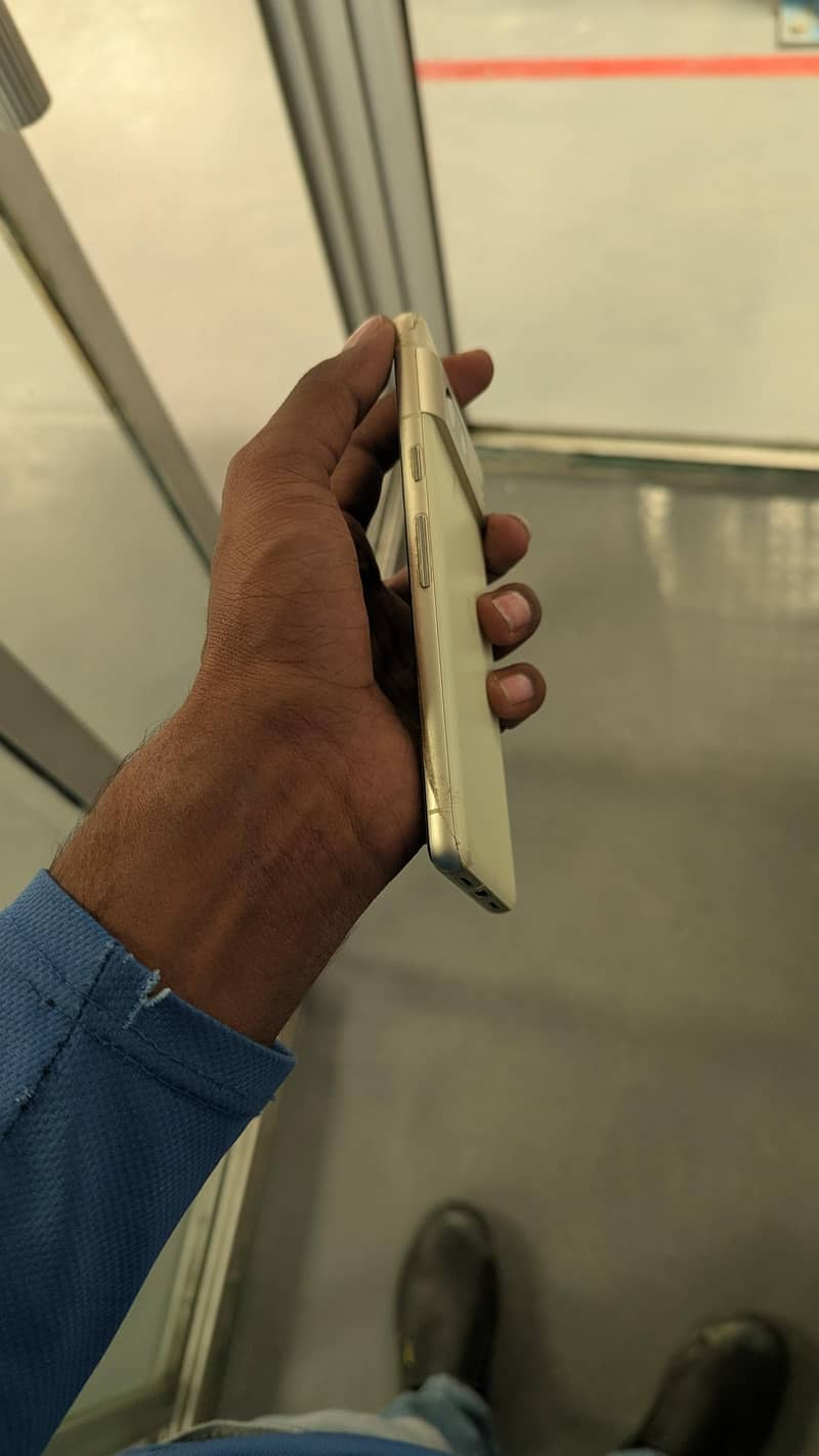 Google pixel 7 4