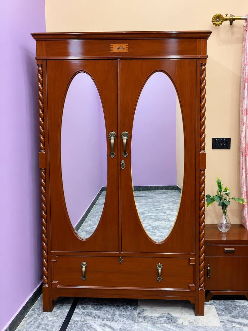 Antique solid teak wood wardrobe 0