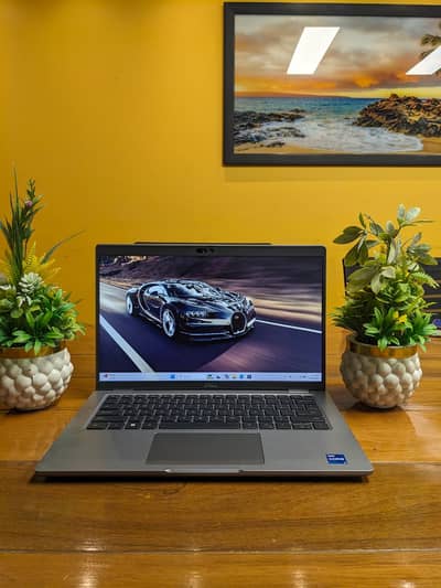 Dell Precision 5540 Slim Workstation/Core i7 9th Gen/4GB Quadro T1000