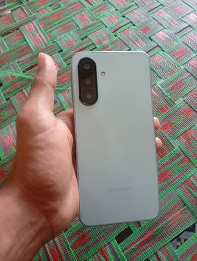 Samsung Mobile A17